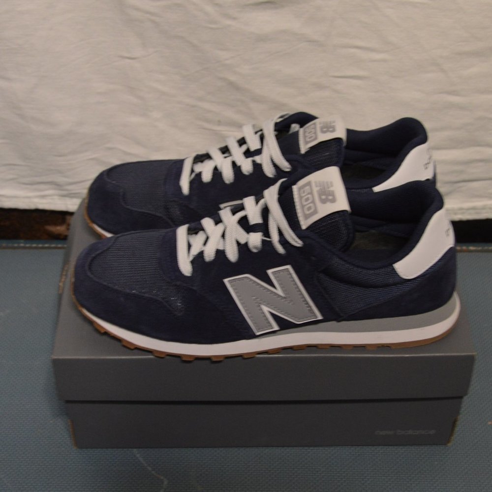 New Balance GM500ST Sneakers Mens 10 1.2 Brand New